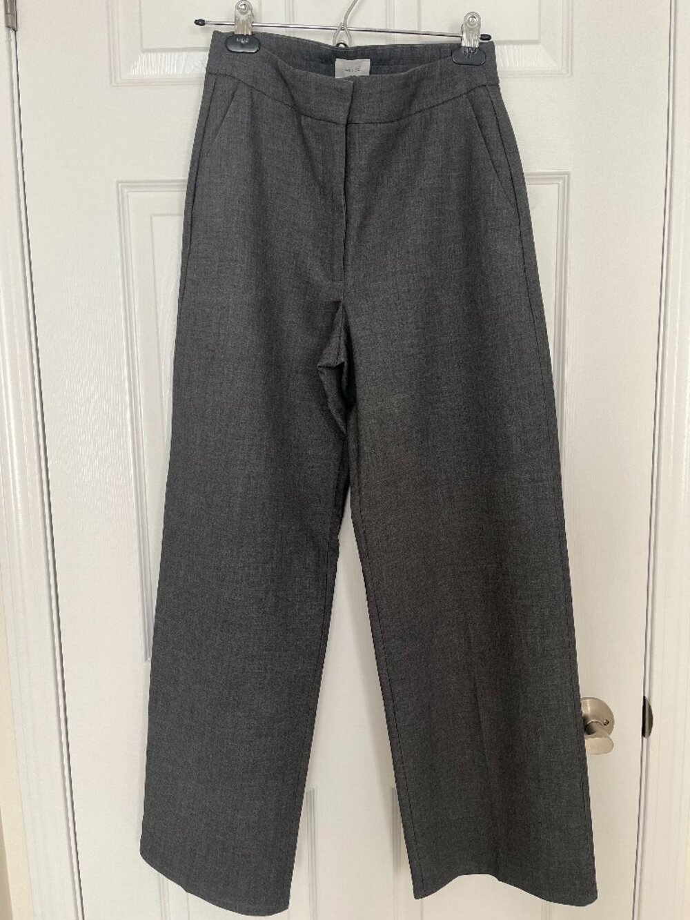 Aritzia Wilfred Limitless Pants